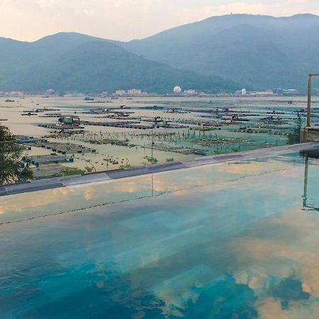 The Fish Village Villa Da Nang Buitenkant foto