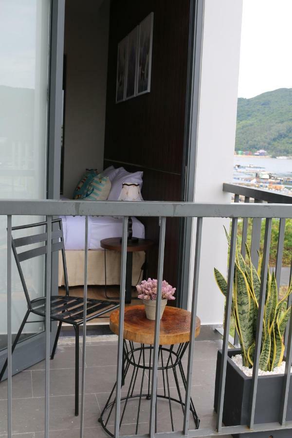 The Fish Village Villa Da Nang Buitenkant foto